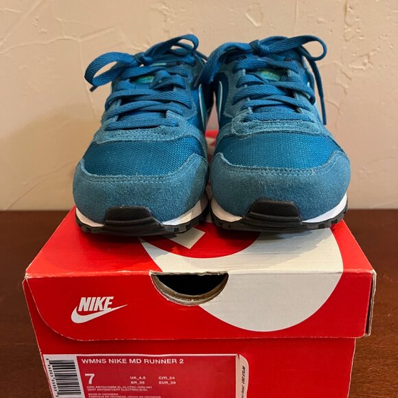 Women's Nike MD Runner 2 Green Abyss/GMM BL-Electric Green - Size 7 - Picture 4 of 7